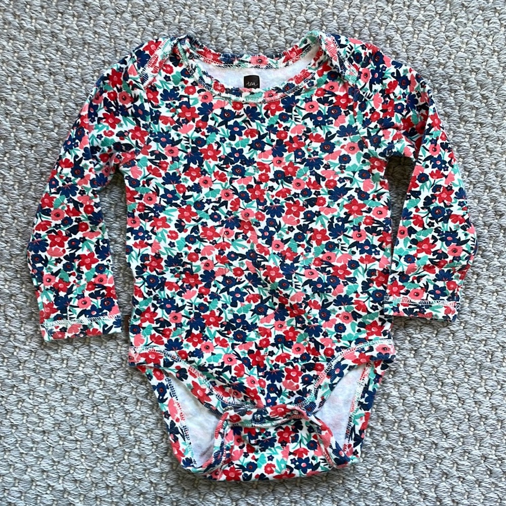 Baby girl, tea collection, onesie, 6 to 9 months